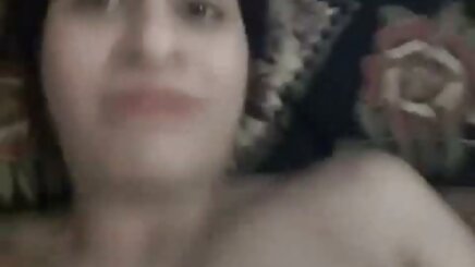 Sarışın Dahlia sex porno lezbiye Gökyüzü içinde bir üçlü