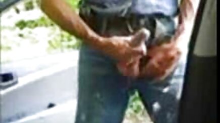 Mio şaşırtıcı en ateşli lezbiyen porno vücut üzerinde kamera