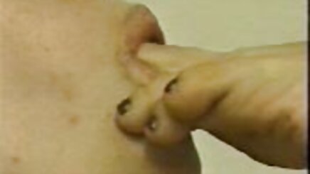 amatör utangaç seksi lezbiyen sevişmesi castingmp4 yapıyor