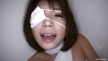 Busty sert lezbiyen porno Kathryn oyna