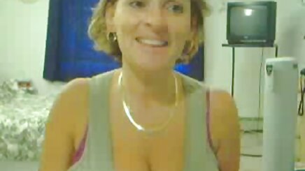 Kahrolası süre konuşurken üzerinde the phone lezbiyen porno sex ile benim eş