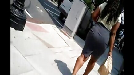 Otel odasında seksi Asyalı kız türk lez sex üçlü