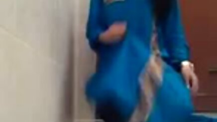 güzel olgun Alman kahrolası ile iki sert lezbiyen porno erkekler açık